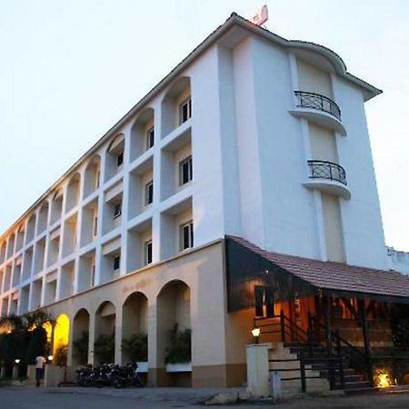 The Residency Karur Otel Dış mekan fotoğraf