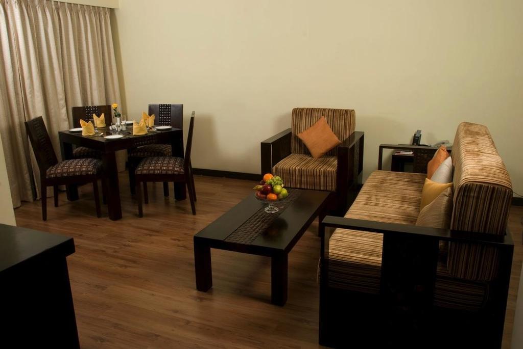 The Residency Karur Otel Dış mekan fotoğraf